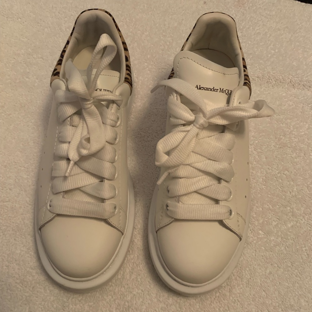 Oversized sneakers, leopard